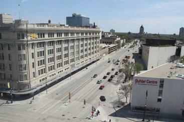 هتل Holiday Inn & Suites Winnipeg Downtown, An Ihg