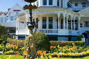 Huntingdon Hotel And Suites