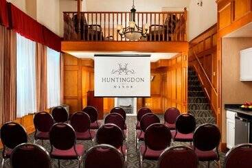 Huntingdon Hotel And Suites