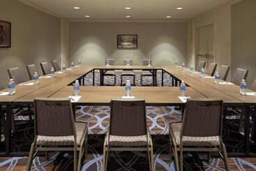 בית מלון כפרי Le Centre Sheraton Montreal