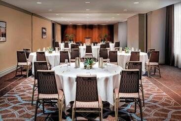 בית מלון כפרי Le Centre Sheraton Montreal