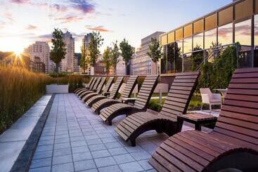 هتل Le Centre Sheraton Montreal