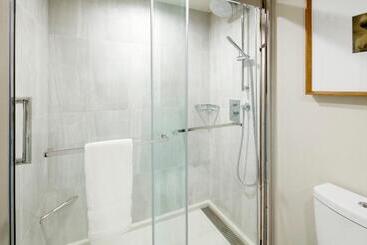 בית מלון כפרי Le Centre Sheraton Montreal