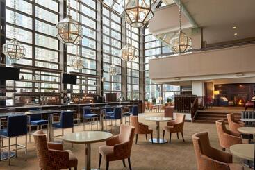 בית מלון כפרי Le Centre Sheraton Montreal