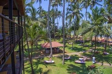 Mermaid Hotel & Club