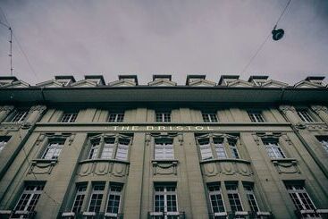 ホテル NH Bern The Bristol
