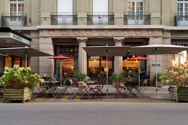 ホテル NH Bern The Bristol