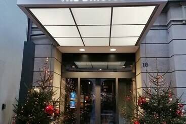 ホテル NH Bern The Bristol