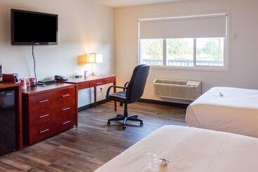 هتل Penticton, Independent