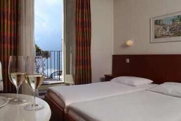 Piazza Ascona Hotel & Restaurants