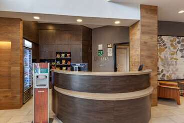 בית מלון כפרי Quality Inn Airport West
