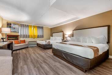 هتل Quality Inn & Suites
