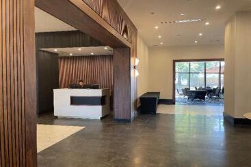هتل Radisson Blu Vancouver Airport