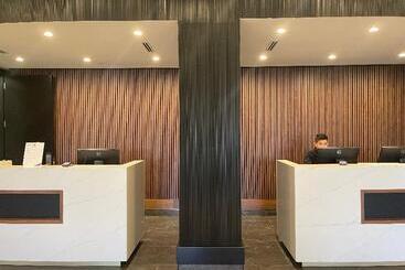 هتل Radisson Blu Vancouver Airport