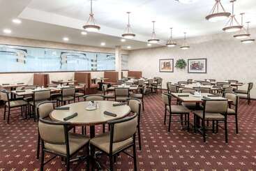هتل Ramada By Wyndham London
