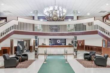 هتل Ramada By Wyndham London