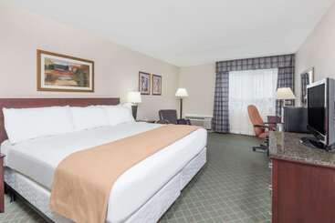 هتل Ramada By Wyndham London
