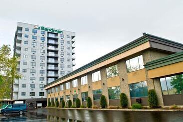 Sandman Hotel & Suites Kelowna