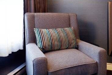 Sandman Hotel & Suites Kelowna