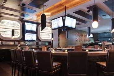 Sandman Hotel & Suites Kelowna