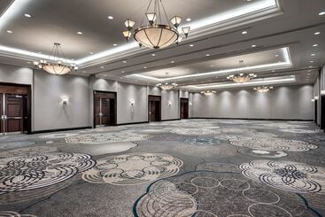 Sheraton Toronto Airport Hotel & Conference Centre