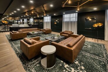 The Insignia Hotel, Sarnia, A Tribute Portfolio