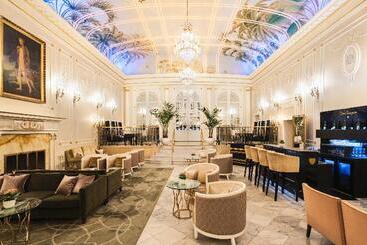 호텔 The Ritzcarlton, Montreal