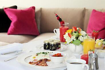 호텔 The Ritzcarlton, Montreal