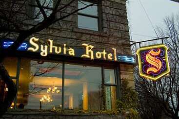 هتل The Sylvia