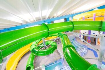 Travelodge Hotel By Wyndham Saskatoon