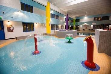 Travelodge Hotel By Wyndham Saskatoon