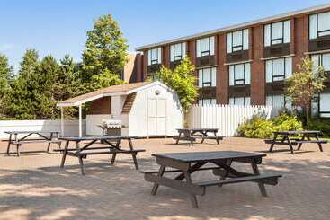 هتل Travelodge By Wyndham Sydney