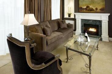 Wedgewood Hotel & Spa   Relais & Chateaux