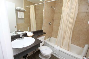 مُتل Canadas Best Value Inn Prince George
