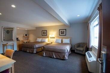 مُتل Canadas Best Value Inn Prince George