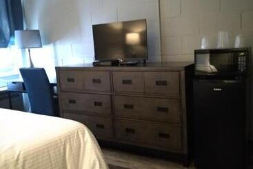 Park Lane Motor Hotel Medicine Hat