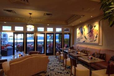 Penticton Lakeside Resort