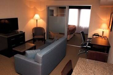 Ihotel & Conference Center Red Deer