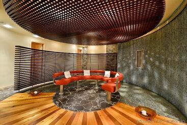 Ihotel & Conference Center Red Deer