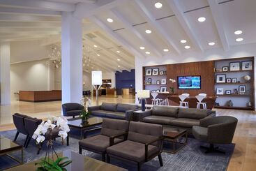 استراحتگاه Hilton Mississauga/meadowvale