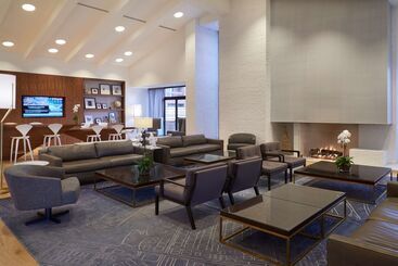 استراحتگاه Hilton Mississauga/meadowvale