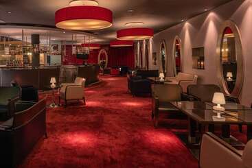 Hilton Geneva Hotel And Conference Centre