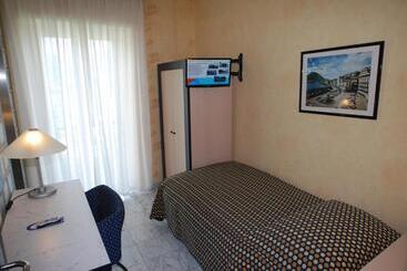 &hostel Montarina