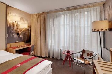 Hotel Agora Swiss Night By Fassbind