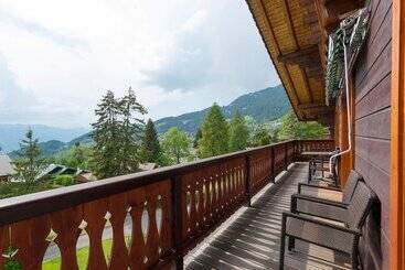 هتل Alpe Fleurie Hôtel & Restaurant
