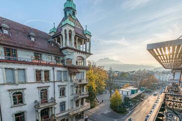 酒店 Alpina Luzern
