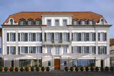 Hotel Angleterre & Residence