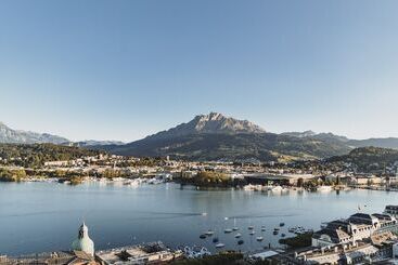 Art Deco Hotel Montana Luzern