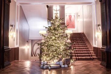 Carlton Hotel St Moritz   The Leading Hotels Of The World