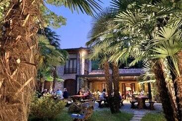 فندق Continental Park